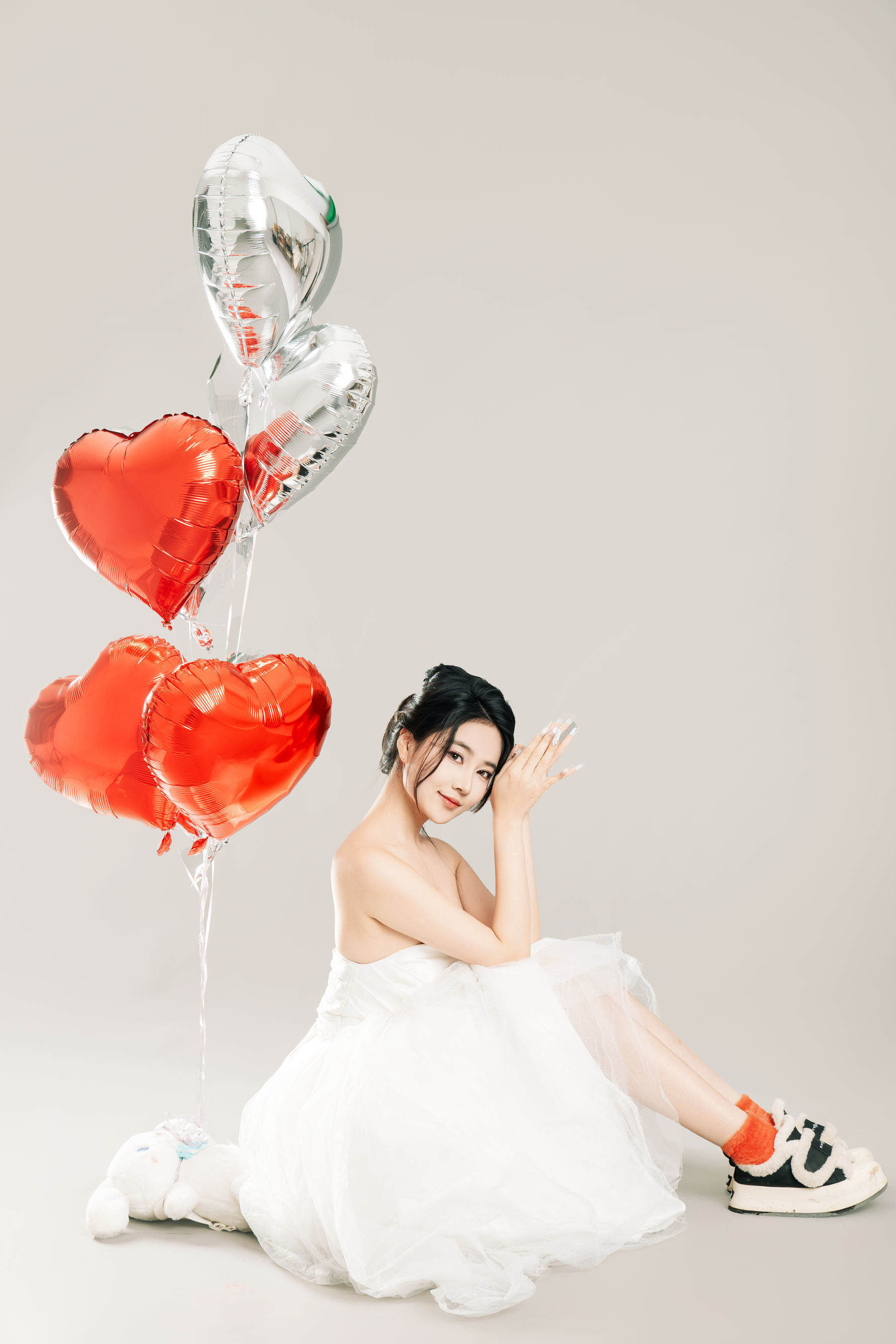 Nnian白色婚纱LOVE情人节特别篇摄影写真