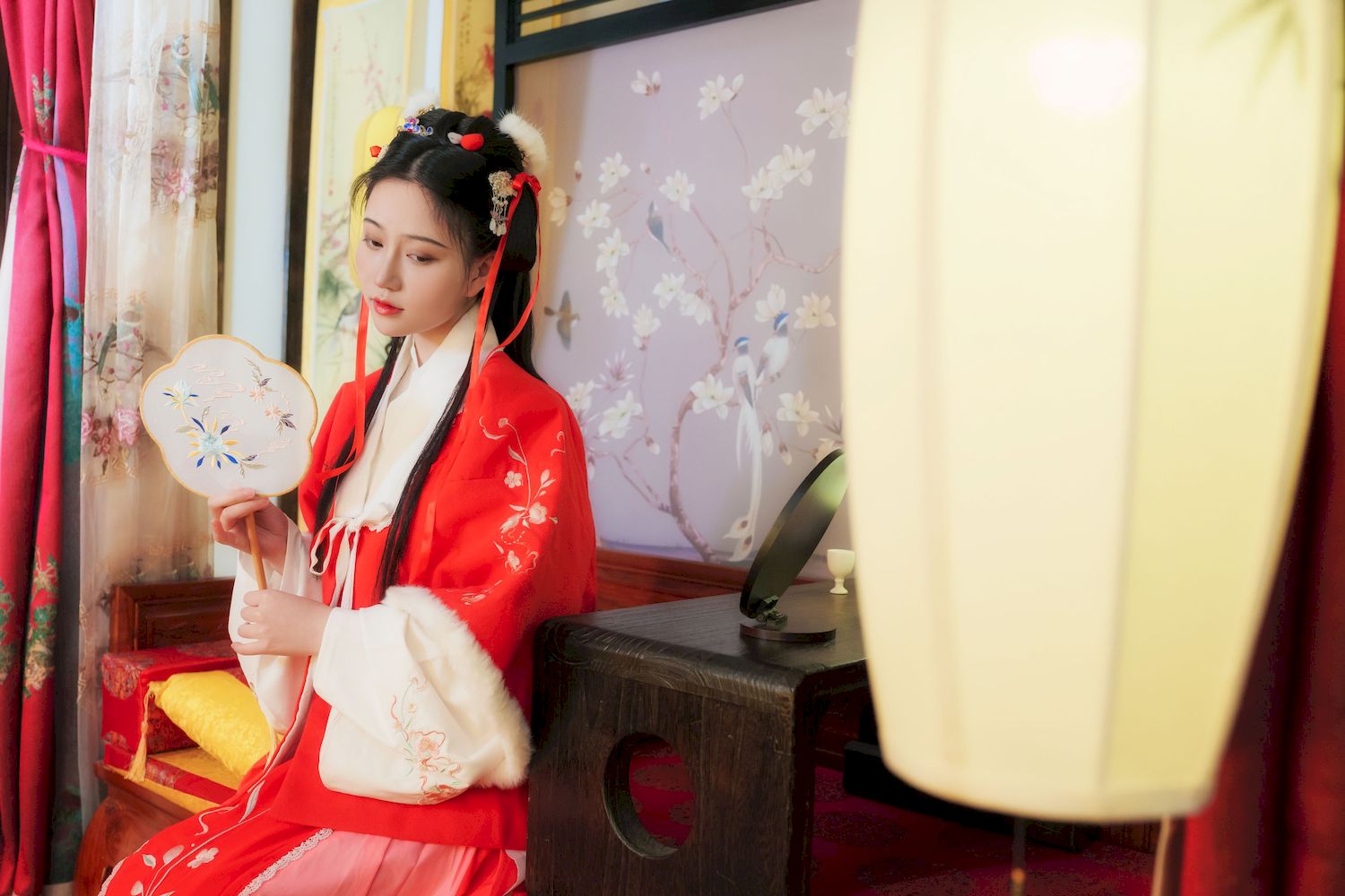 古典美女Nnian拜年服喜庆写真