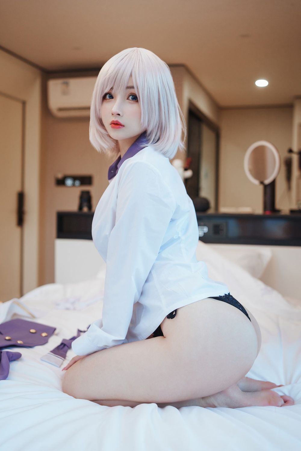 网络美女rioko凉凉子完美身材短发系列COS装扮SSSS.电光机王