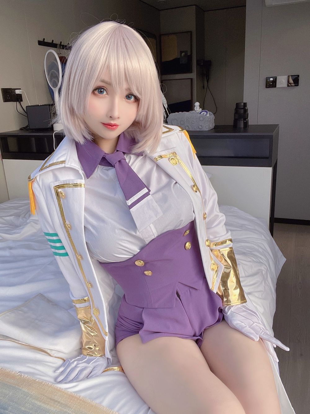 网络美女rioko凉凉子完美身材短发系列COS装扮SSSS.电光机王