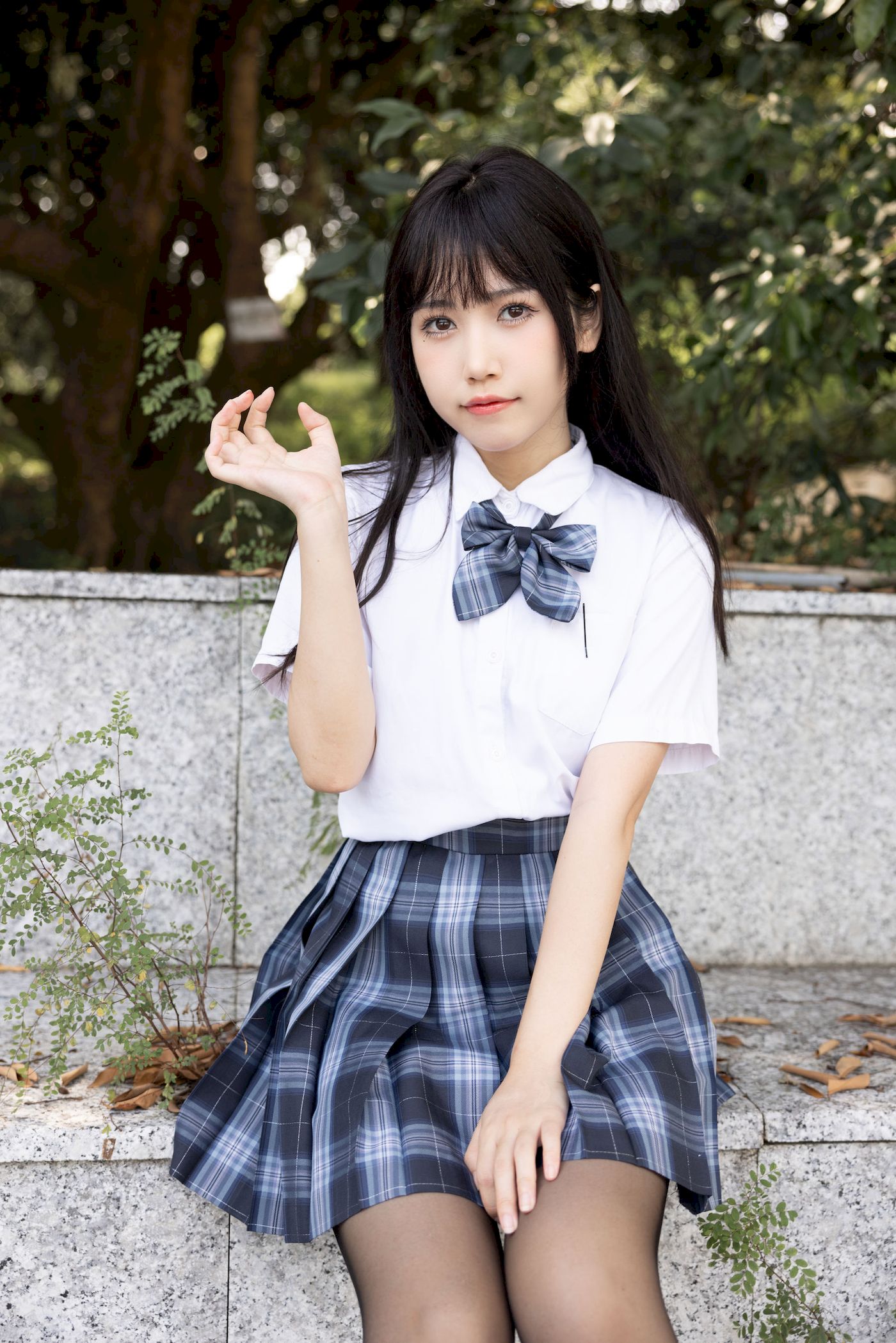 不呆猫学生装+JK制服妩媚写真