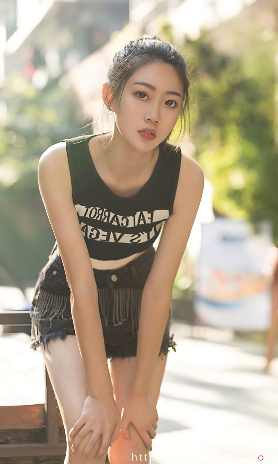 美女模特小雪儿多套服饰甜妹日志主题户外清纯写真