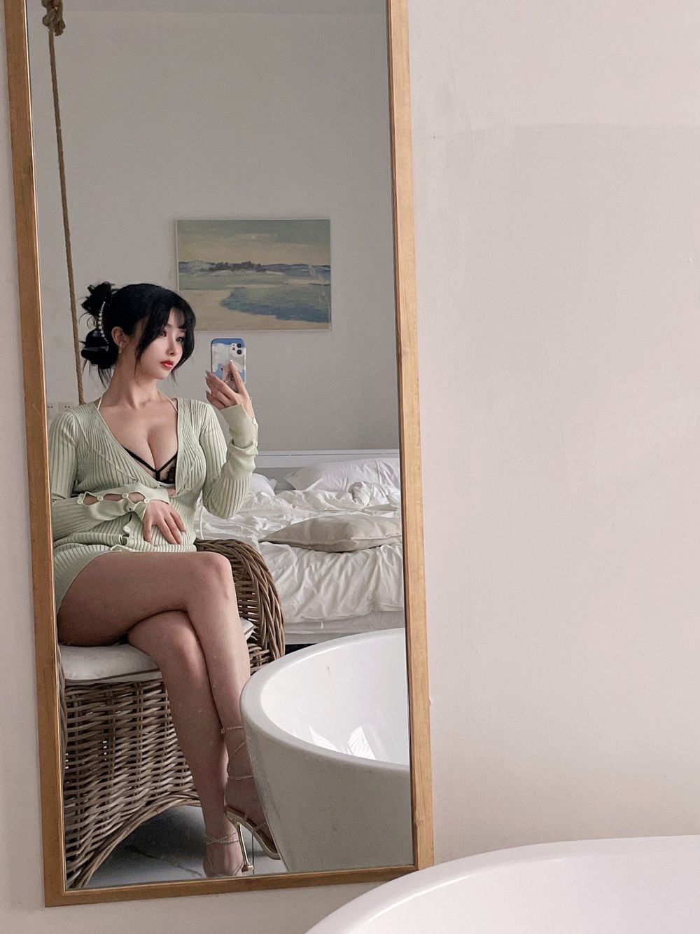 网络美女rioko凉凉子深V针织裙居家黑色内衣系列私房写真